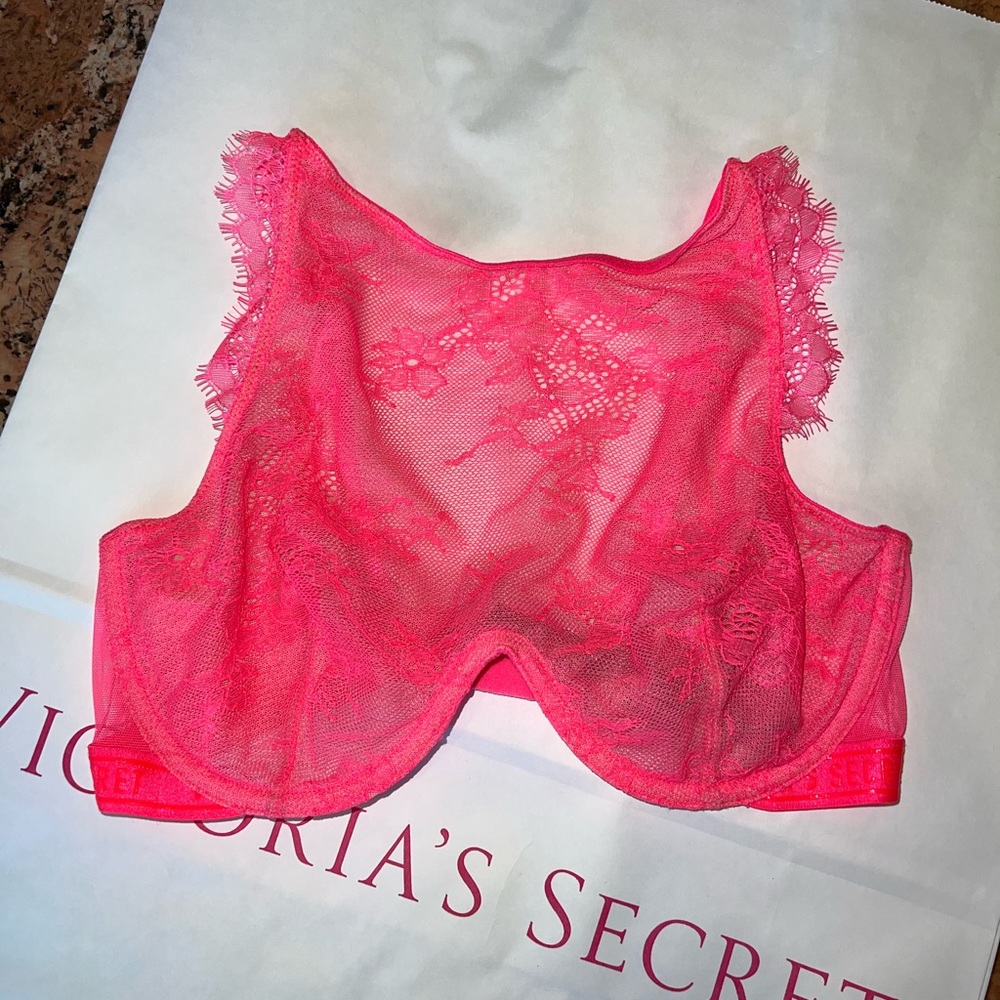 Victoria's Secret Underwire High Neck Lace Unlined Bra  Neon Pink  Size 32D  NWT
